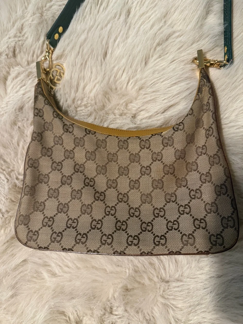 Gucci Beige GG Canvas Shoulder Bag with Green and Red Web Strap - Picture 9 of 16